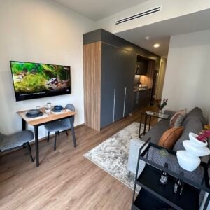 Josefa One Premium 06